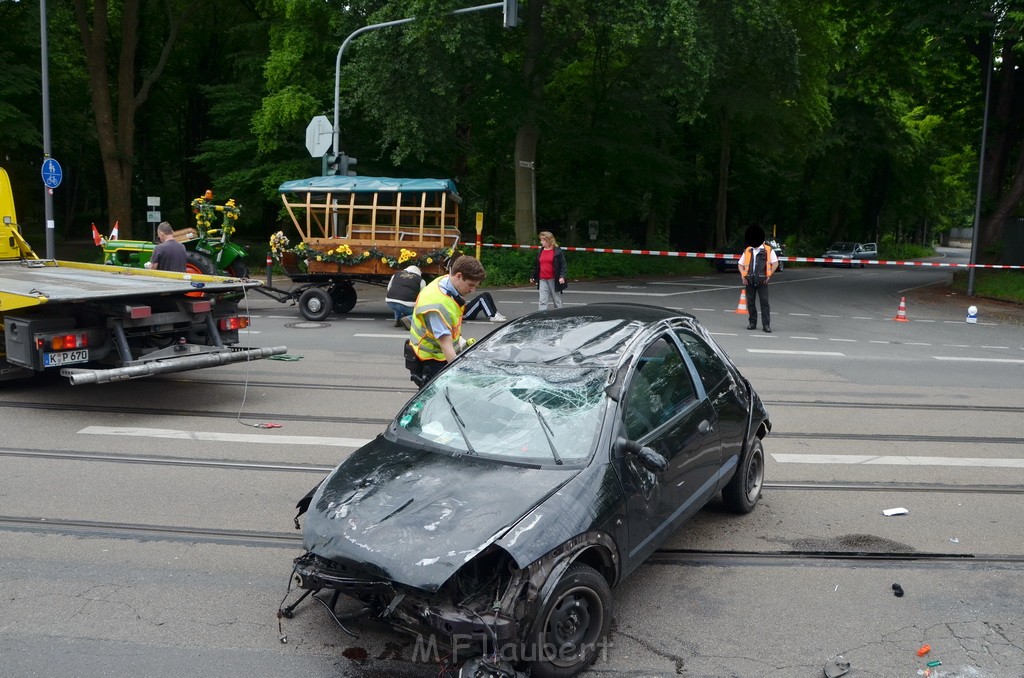 VU Pkw Planwagen Koeln Muelheim Berlinerstr Cottbuserstr P101.JPG - Miklos Laubert